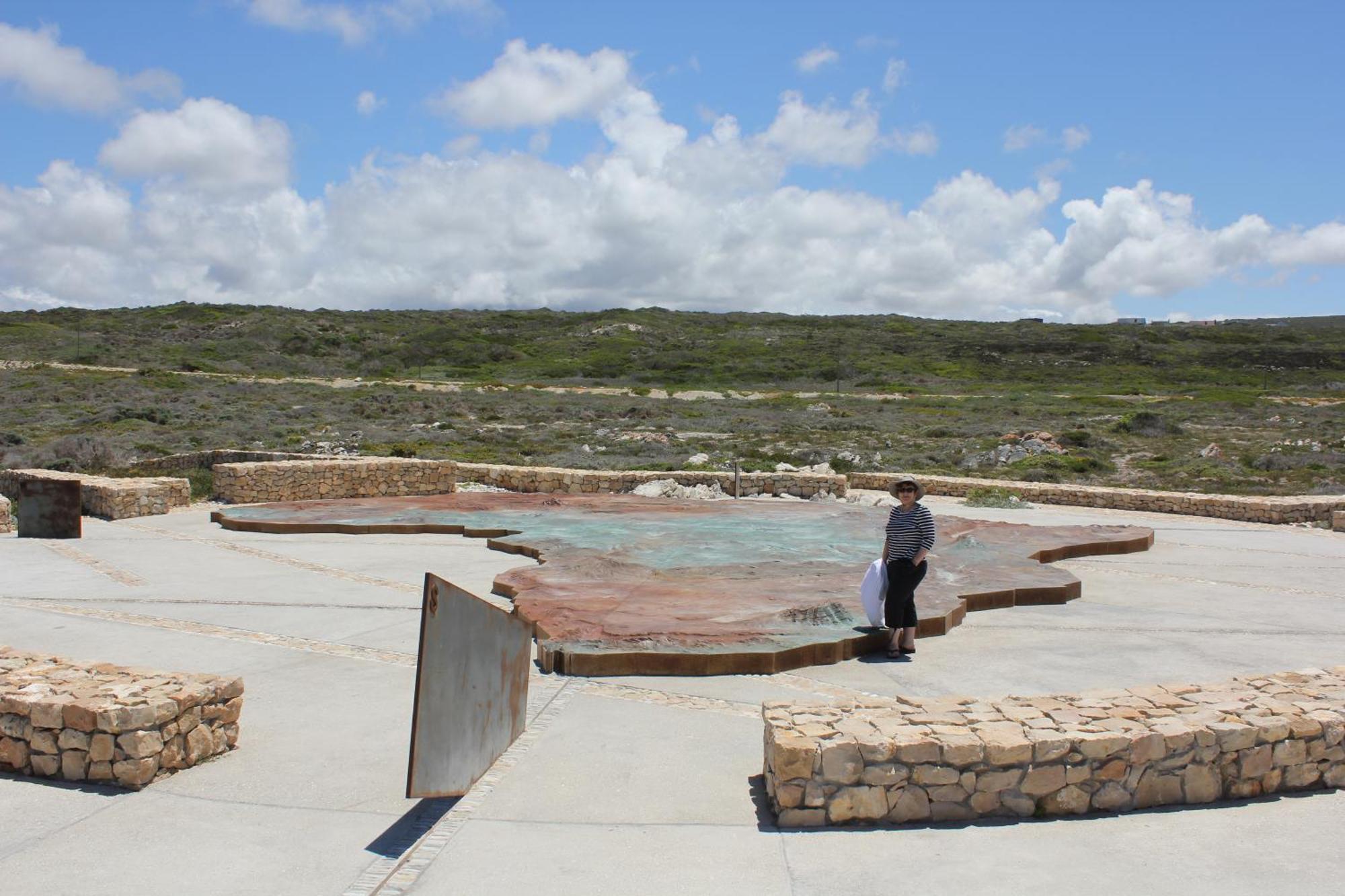 The Sun Catcher Bed & Breakfast Struisbaai Bagian luar foto