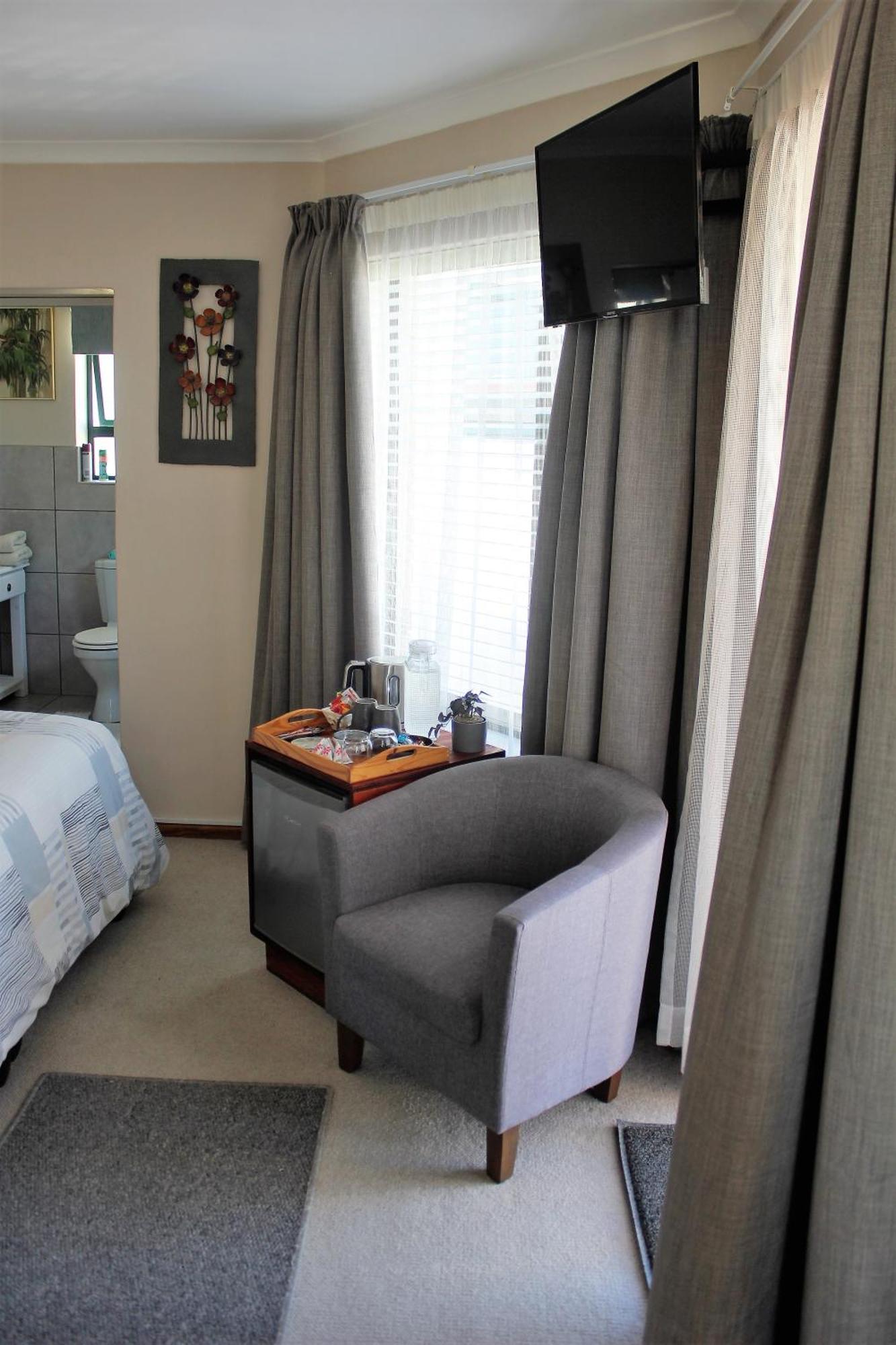 The Sun Catcher Bed & Breakfast Struisbaai Ruang foto